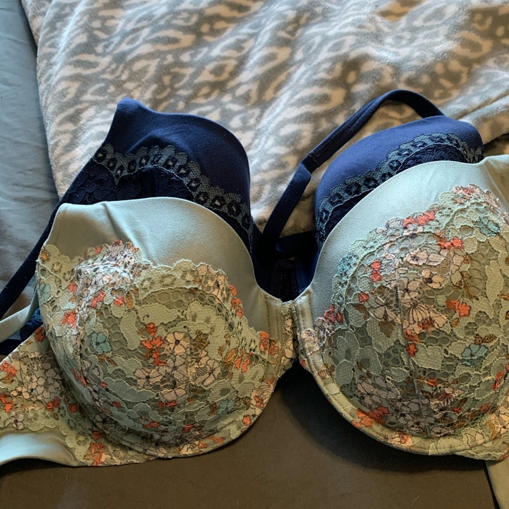 Victoria’s Secret Bras!